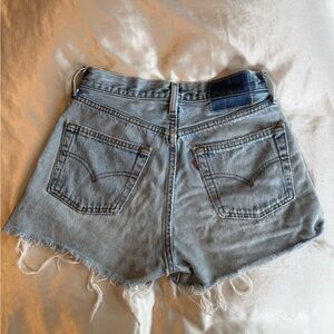 Denim Cutoff Levi’s Women Shorts
